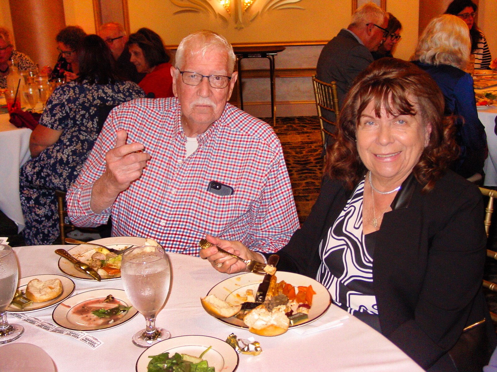 ./Gallery/2025 Legends Live Dinner Show/DSC00572.jpg